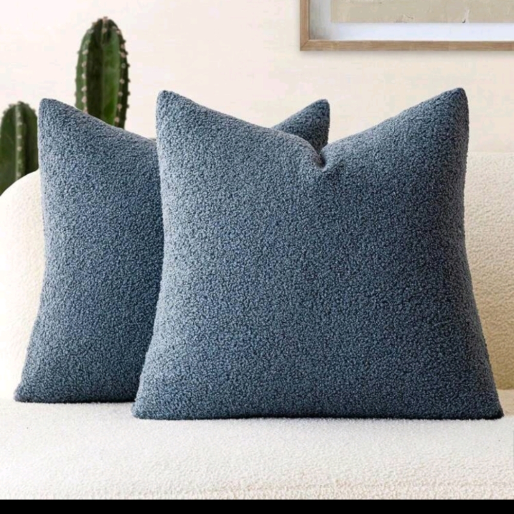 20x20 Blue Cozy Pillow Cases